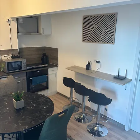 Apartment Frankfurt Skyline View